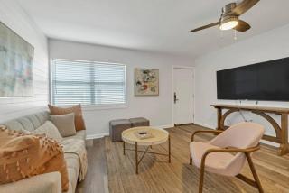 Fun Okaloosa Island Condo w/ Bunk - 6