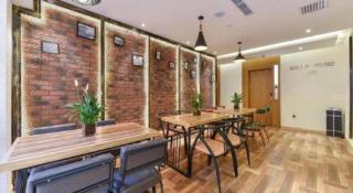 James Joyce Coffetel Beijing Station - 9