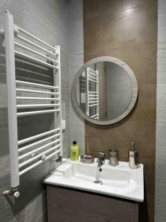 Apartment in Residence with Pool - 3