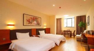 7 Days Premium·Guanyun Nanjing West Road Hesheng Plaza - 4