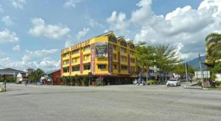 Super OYO Capital O 90659 Raintown Timbers Hotel - 1