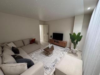 Garden Heights - 4