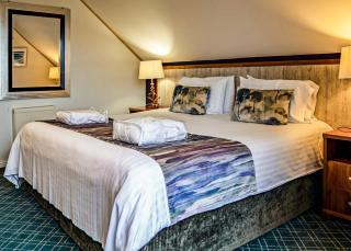 Loch Lomond Waterfront Luxury Lodges - 8