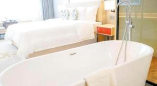 Riverside International Hotel - 8