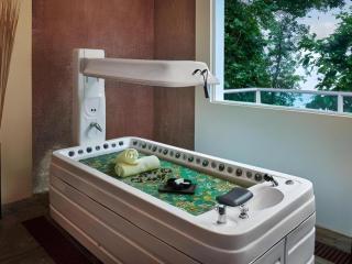 Pod Village by Independence Hotels - 8