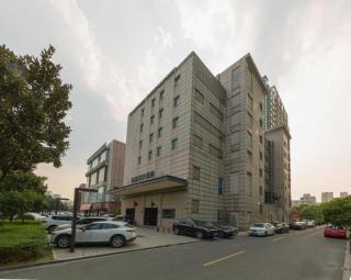 GreenTree Inn Changzhou Times Plaza Business Hotel - 5