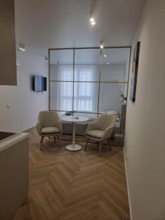 LEOGRAND Apartments on Shevchenka 31a 68 - 0