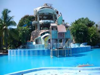 Pragati Green Meadows and Resort - 3