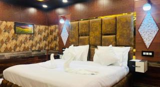 Pine View Resort - 7
