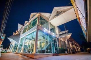 Nongkhai Tavilla Hotel and Convention Center - 9