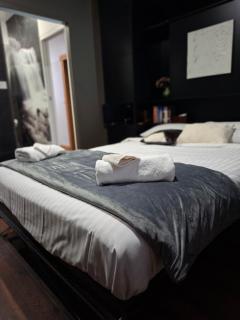 4 Bedroom Agfest & Tamar Valley Sleeps 8 Wineries Bath - 6