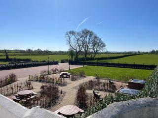 Ballymullock Barn Lofts - Carncastle - 9