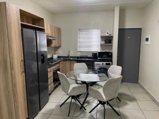 Rivonia Modern 2Bed Apartment - 7