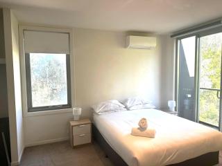 Docklands Serenity - 9