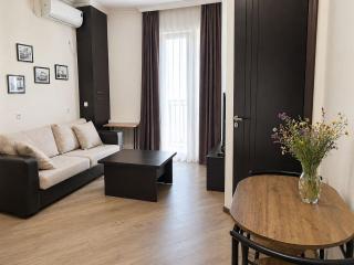 Home Inn Apartments Jikia House-Greeniest Complex Central Tbilisi - 3