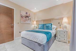 Rye Executive Residence - Sleeps 4 - 2Bed - 2Bath - 8