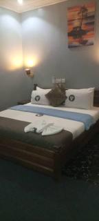 Trapezium Lodge - 2