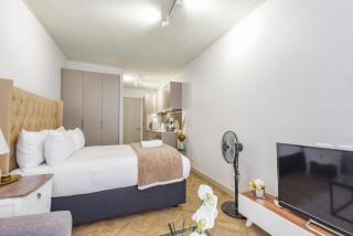 Luxury One Rosebank Apartments - 5