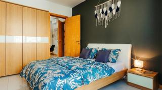 Sea-Side Penthouse - 9