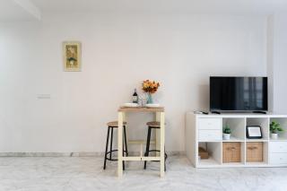 MalagaSuite Downtown Apartment Torremolinos - 5