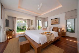 Grand garden villa - 2