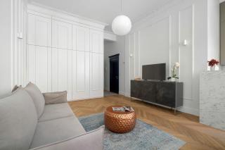 Stylish Studio Near the Park Centre of Pozna - 1