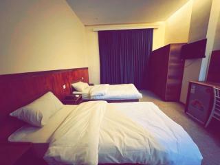 Koll Hotel - 4