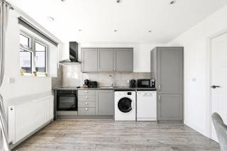 Spacious Ealing Broadway 1Bed Flat - Terrace & Near Tube - 6