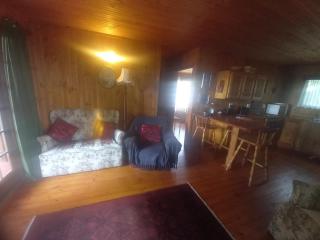Emerald Hill Cabin - 2