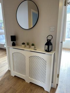 3-Bed Apartment Great for Families & Contractors - 5