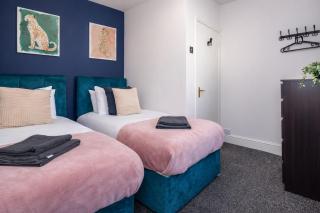 Newcastle's Most Central Apartment - 2
