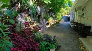 Utopia Guest House - 7