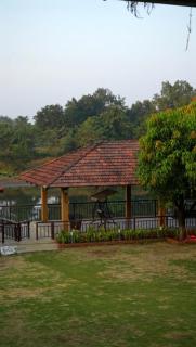 RiverDale Royale Villa-Perfect Riverfront Escape - 1