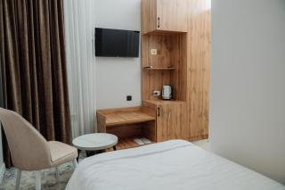 Kampoeng Indonesia Hotel - 9