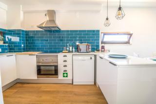 #063 Beach Apartment Steps from Ocean - Albufeira - 7