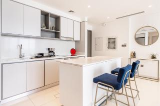Modern Home with Private Beach Access - Dubái - 7