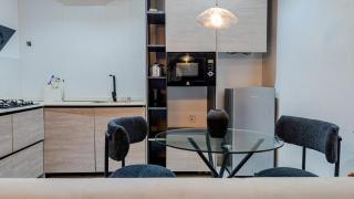 Jolie Homes - 5