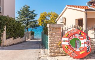 Awesome Apartment In Sibenik With Wifi - 3