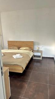 Center City Stay 2 - 7