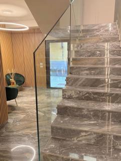 Aura Suite - 5