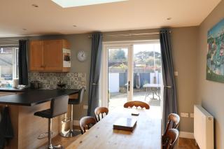 Sunnyside Holiday Home - 2
