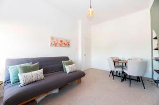 Tranquil Twickenham Gem 3 mins to Station & Thames - Pass the Keys - 6