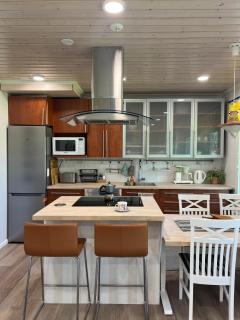 Ateljee -- peaceful one-bedroom apartment by the lake - 3