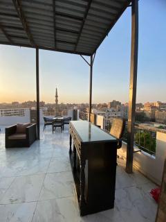 Families Pyramids view - Rooftop - 2