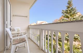 1 Bedroom Awesome Apartment In Pula - 5