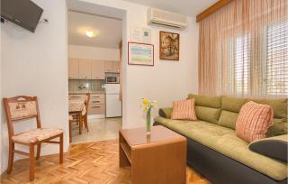1 Bedroom Awesome Apartment In Pula - 0