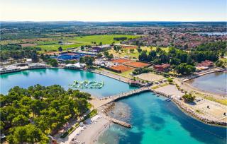 1 Bedroom Awesome Home In Umag - 4