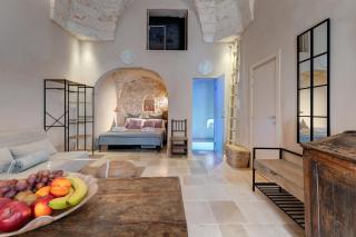 Interior Jacuzzi Apartment - 0