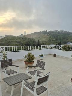 Modern apartment with a panoramic terrace - 7