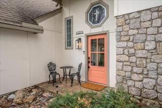 Private Pickleball Hidden Oasis in Tulsa - 6